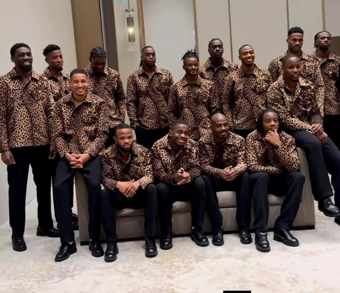 CivuadiKalanga's tweet image. Nos joueurs ont fièrement revêtu la tenue des Léopards. Magnifique ! 🇨🇩🐆🥰❤️