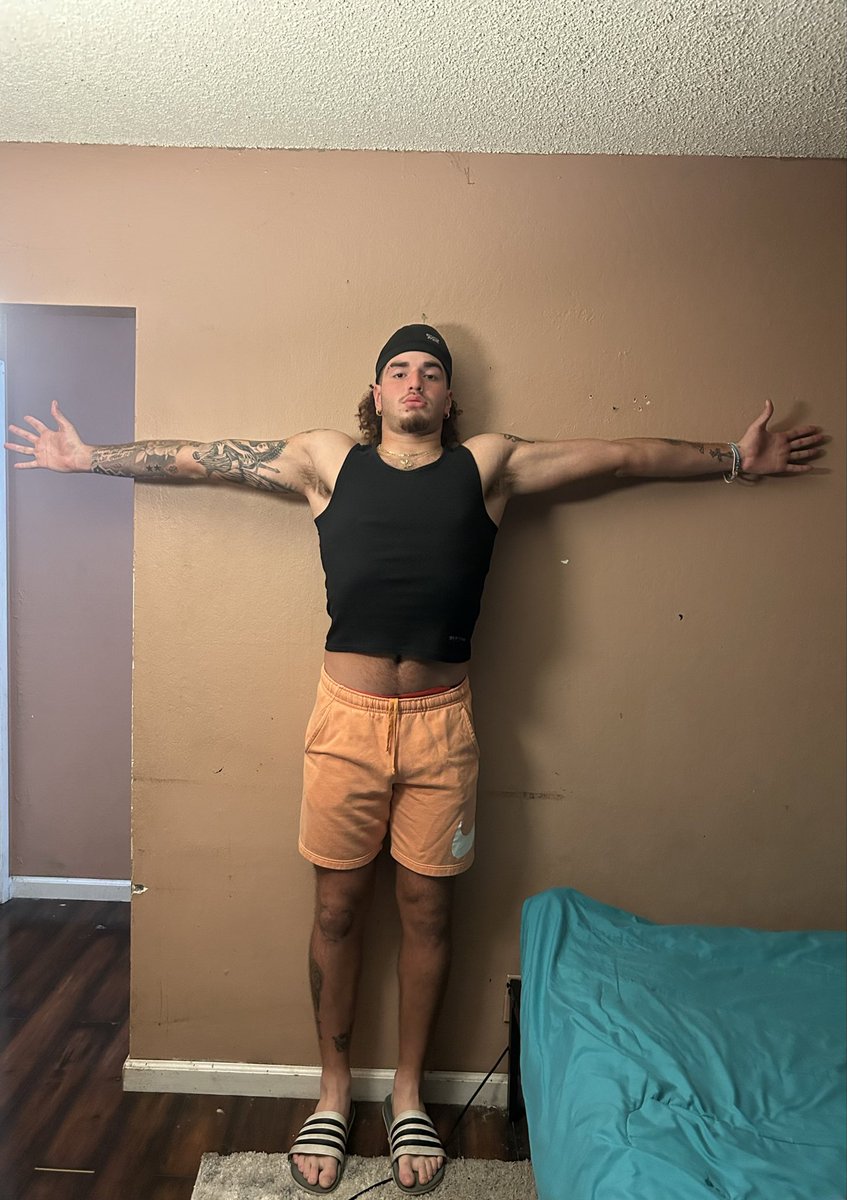 ffrredo2's tweet image. 6’6 | 255 P| Tight End/ H Back |AA Completed 
2 years to play + redshirt available 
Golden West College transfer 12-1 |
Come get me!! @CoachRod16 @Roman_Kafentzis @CoachMitchGW @Anderson_GWC @PatrickLaumatia @JUCOTopTalent @coachcurtis42 
hudl.com/v/2T1nTT