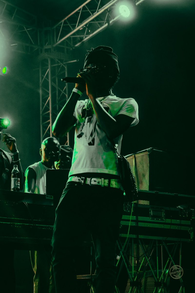 ZAYLEVELTEN 
PHOTOGRAPHED BY <a href="/jpegbyprince/">jpegbyprince</a>