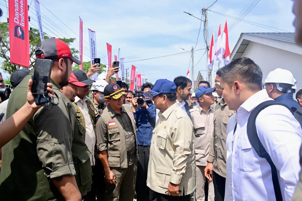 Presiden Prabowo Tegaskan Pemerintah Tangani Bencana Secara Serius dan Terbuka terhadap Bantuan Publik

Presiden Prabowo Subianto menegaskan bahwa pemerintah menangani dampak bencana di berbagai wilayah secara serius, menyeluruh, dan terukur. Hal tersebut disampaikan Kepala