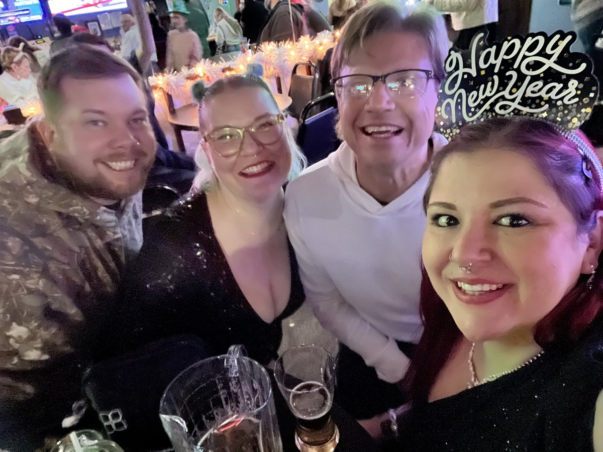 A great new year with a few of my favorites. 🥰