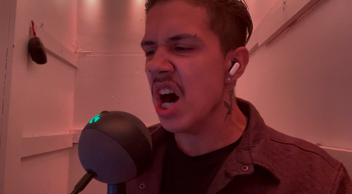 OzzyKelley's tweet photo. Some of the many faces I make while recording for my character VALORUM CASTRO From “Neon Chronicles” 
😂⚔️⚡️

-tags-
#voiceactor #voiceacting #neonchronicles #anime #manga https://t.co/nhSMEtbytW