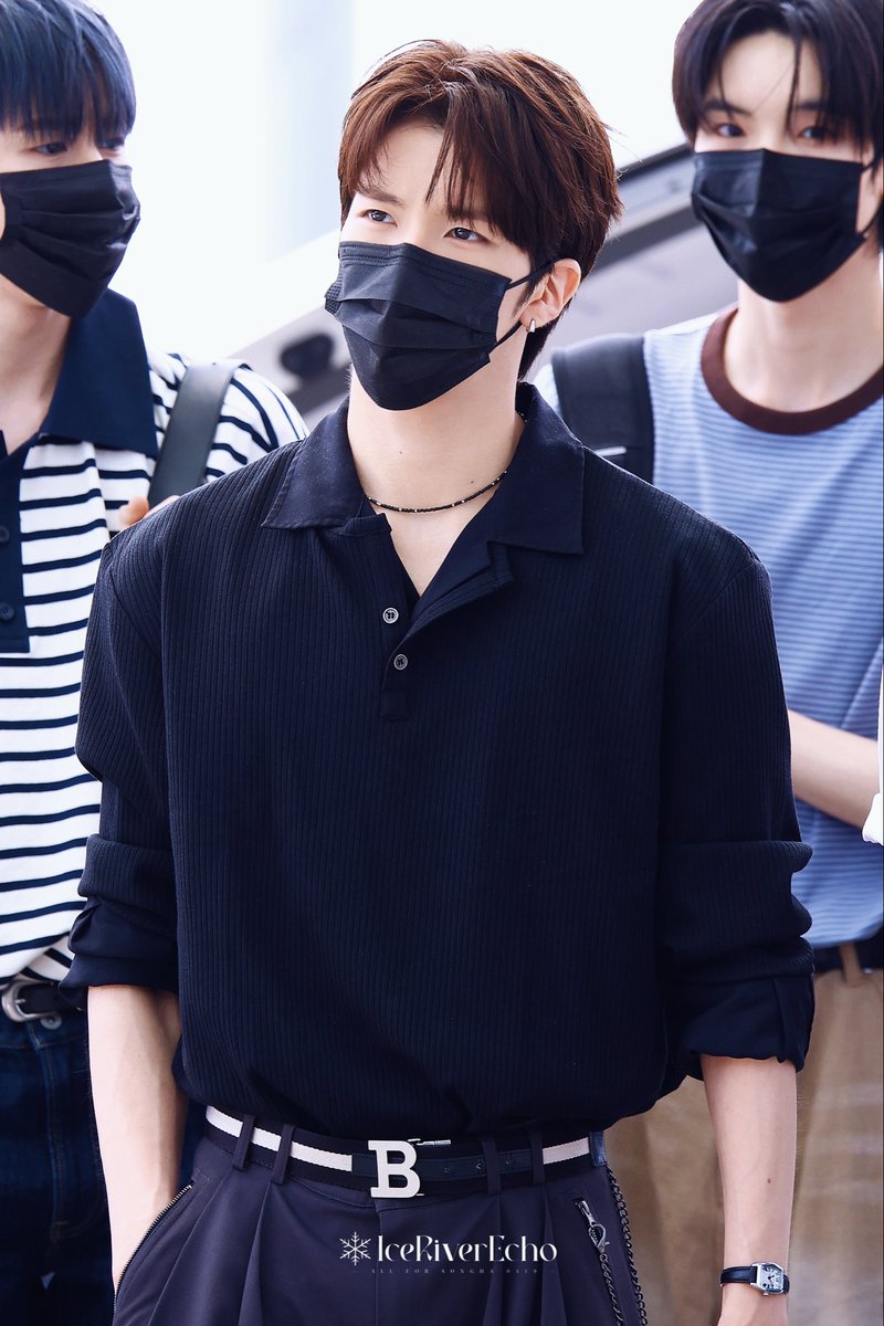250626 ICN
hot man
#SONGHA #송하 #SMTR25