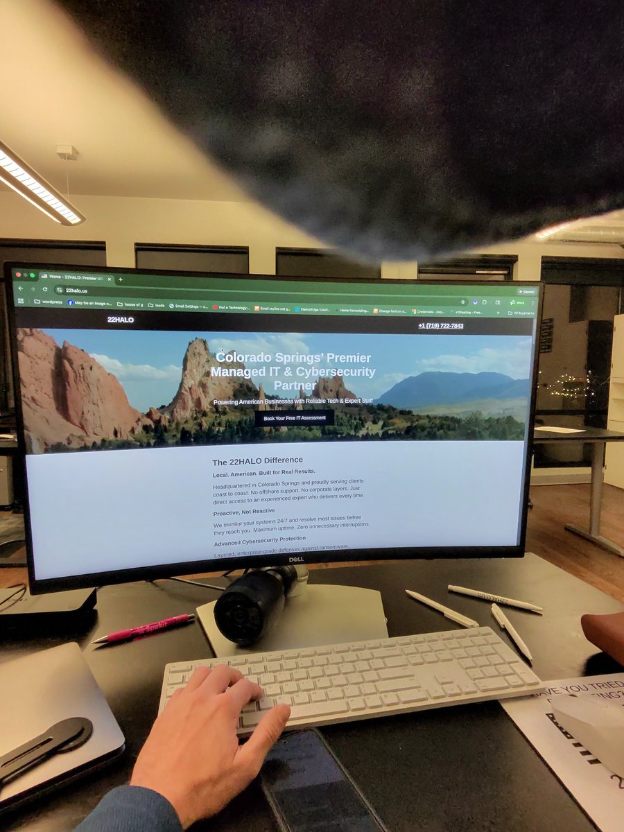 22halomedia's tweet photo. New gadgets. New tech. New threats. 

Feeling overwhelmed?

An IT &amp; Cybersecurity partner can fix that. → https://t.co/UY35uspfC6

#SmallBusiness #Cybersecurity #ITSupport https://t.co/fhwktoWHbZ
