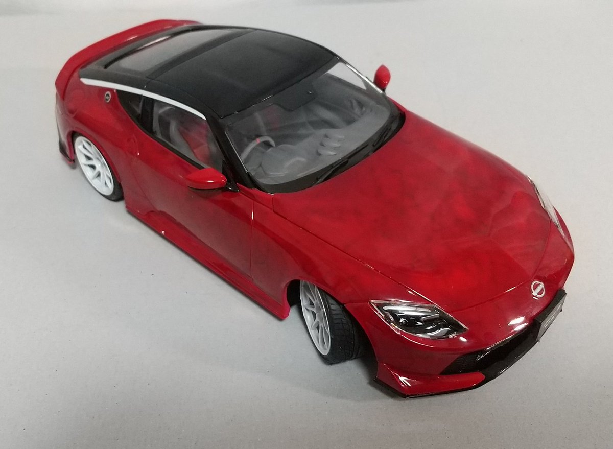ぽっけ 新春第二段は1/24楽プラ最新作の RZ34 FAIRLADY Z NISMO 2024 塗装勝負