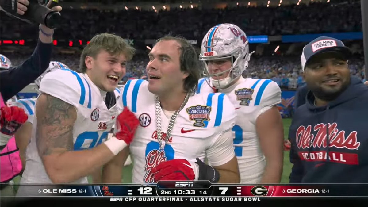 RedditCFB's tweet image. 