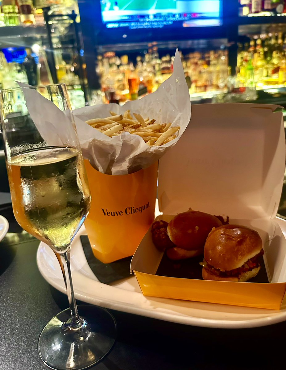 Suzi Day tweet media