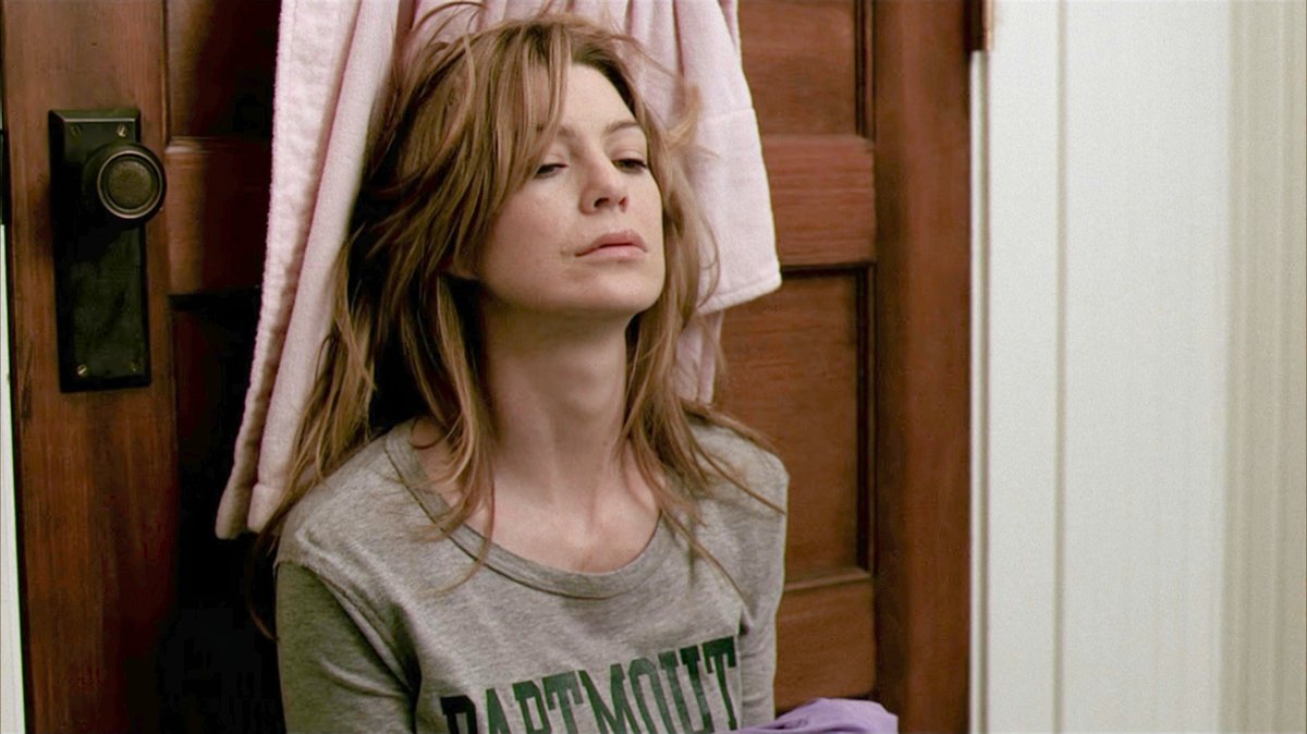 When you thought it was just a normal episode then Chasing Cars starts playing...