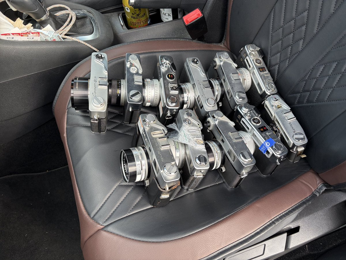 italeather's tweet photo. 容疑者はハードオフで1万5千円程のカメラを買ったと供述しており https://t.co/D4nbtFKZVx