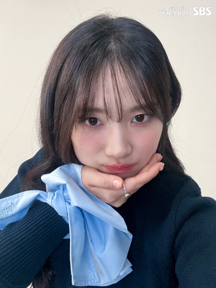 SBSNOW's tweet image. 습드 사심 가득 담아
은호혜윤 셀카 원본도 바로 풀어드립니다😉

SBS 새 금토드라마 &amp;lt;오늘부터 인간입니다만&amp;gt;
☞ 2026년 1월 16일 [금] 밤 9시 50분 첫 방송

#SBS새금토드라마 #오늘부터인간입니다만
#Notailtotell #망생구원 #판타지로맨스 #로맨스
#MZ구미호 #2026최고구미호를골라라
#김혜윤…