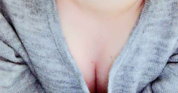 BettyRober19194's tweet photo. なんかチ ク ビ が感じやすくなってる気がするんだけどなんでだろう https://t.co/0heVqXbF0N