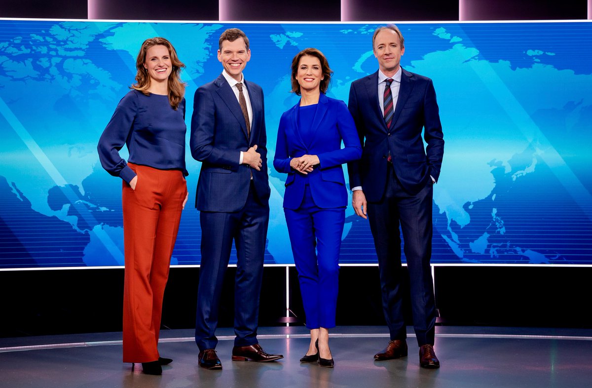 eenblikopdenos's tweet photo. Morgen een #Nieuwsuur-reportage over wat er tijdens de jaarwisseling in Amsterdam en Berlijn is gebeurd. Waarom werden hulpverleners massaal aangevallen, terwijl dat in Warschau en Boedapest niet is gebeurd? Heeft het met de bevolkingssamenstelling te maken? #WhenHellFreezesOver https://t.co/0RRLUdthOl