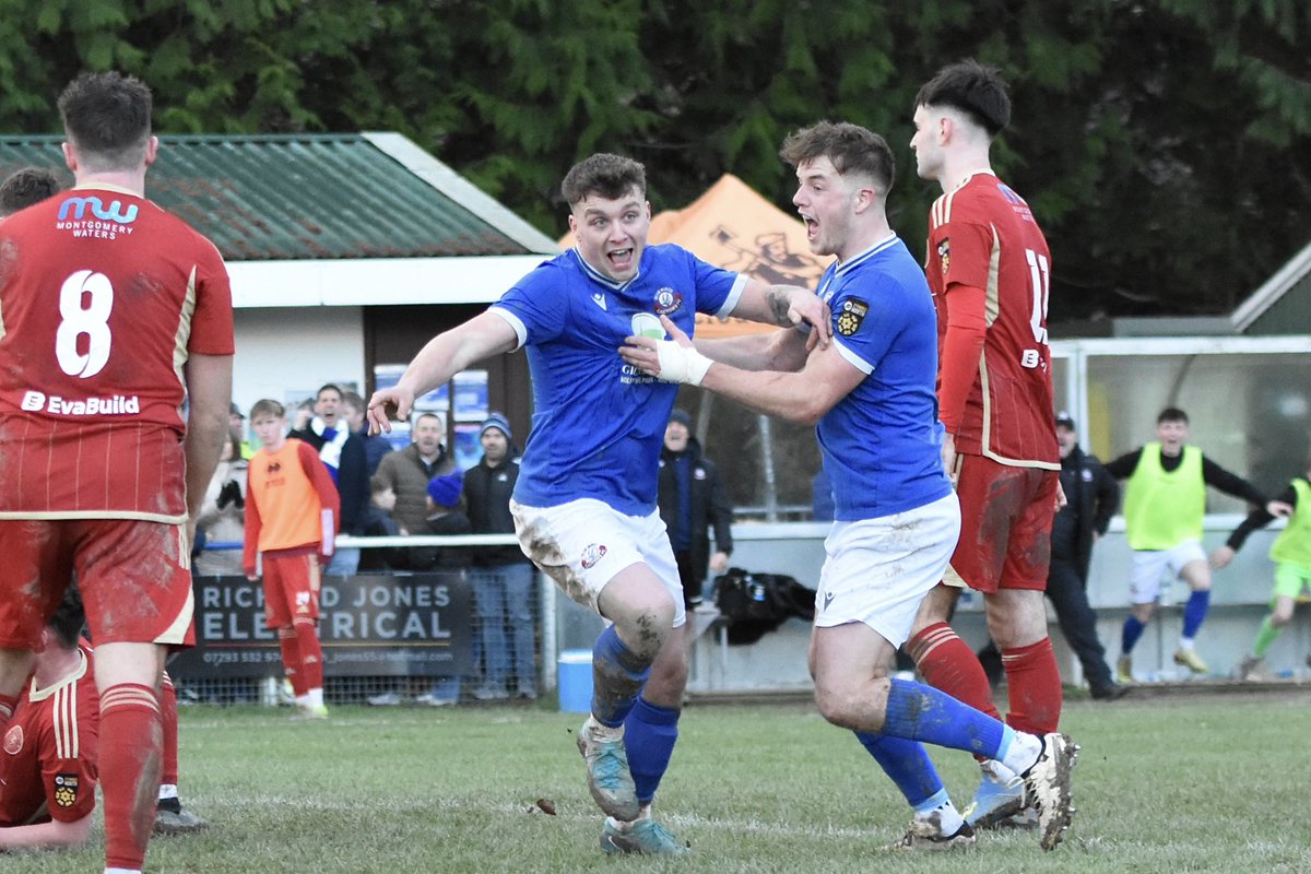 Tim Evans tweet media