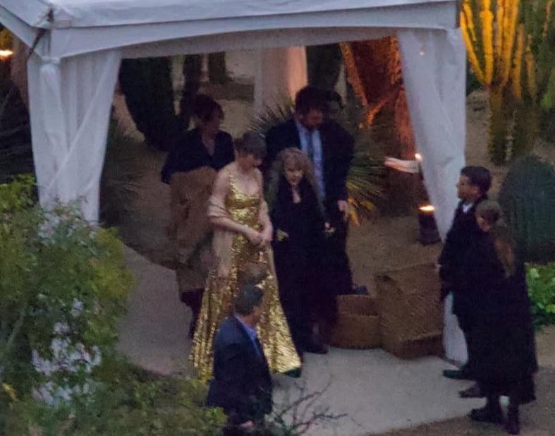 tsbloved's tweet image. ela é uma princesa