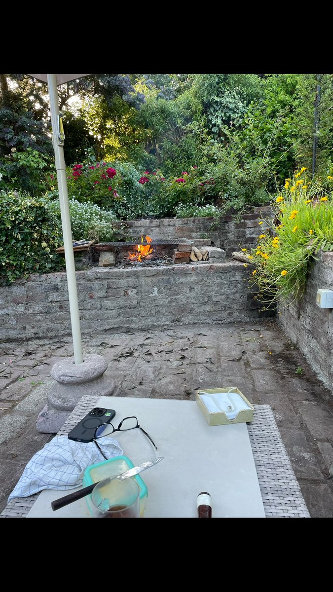 Ch_fieldhouse tweet media