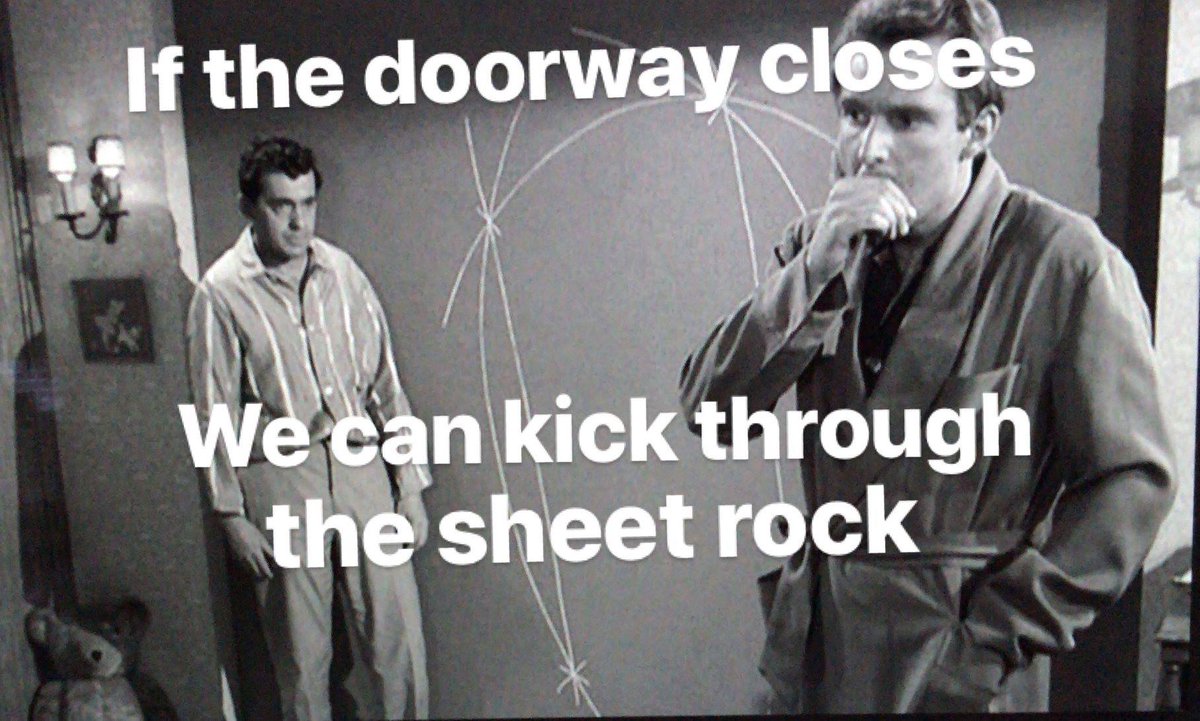 TheJoePaul's tweet photo. @DeAnnaLouWells #TwilightZone #TwilightZoneMarathon https://t.co/ILp1xEwH1o
