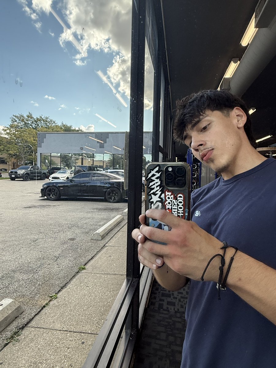 Eddie🔞 tweet media