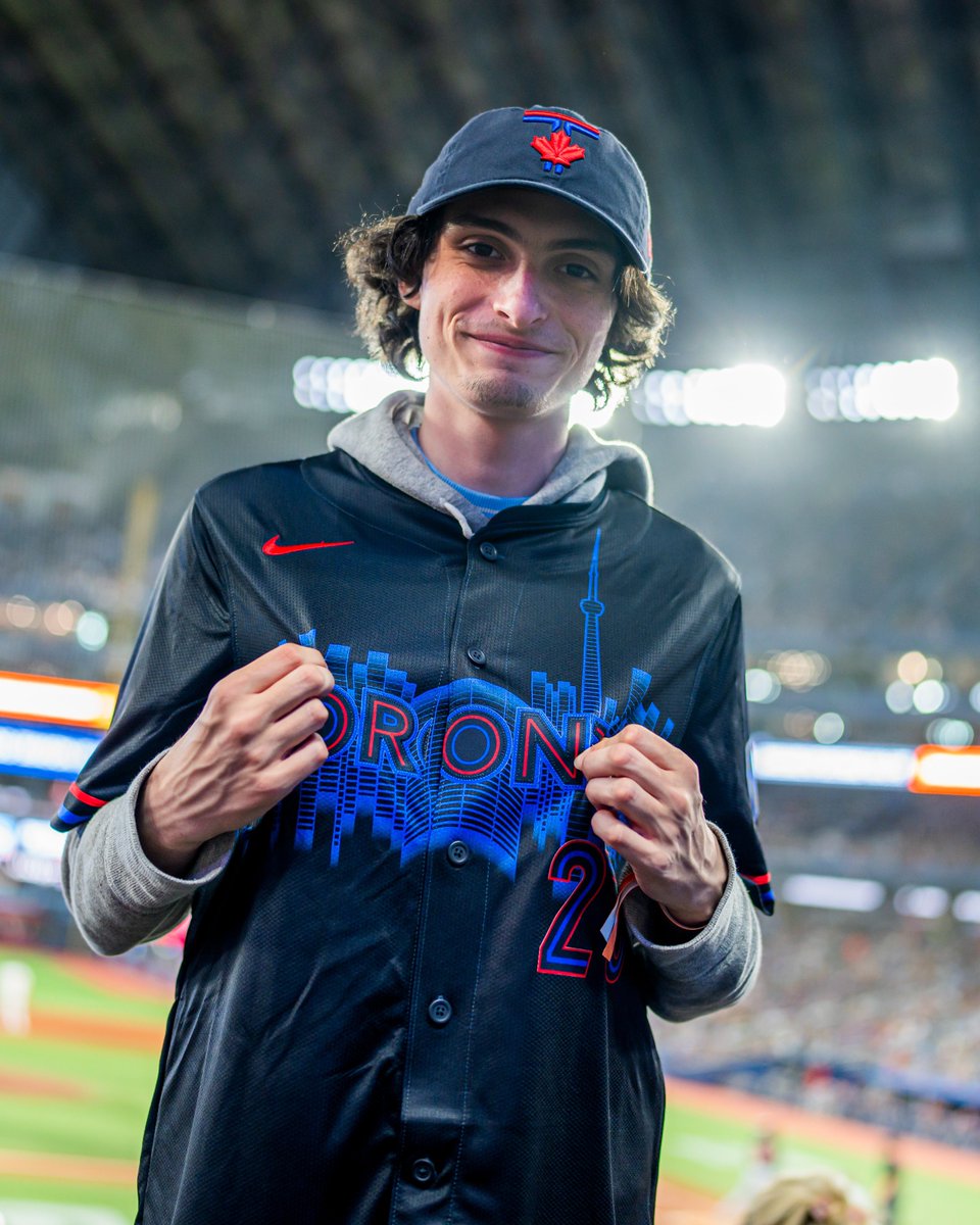 In case you’re wondering what really happened to Mike Wheeler. He became a Blue Jays fan 😌 #StrangerThings5