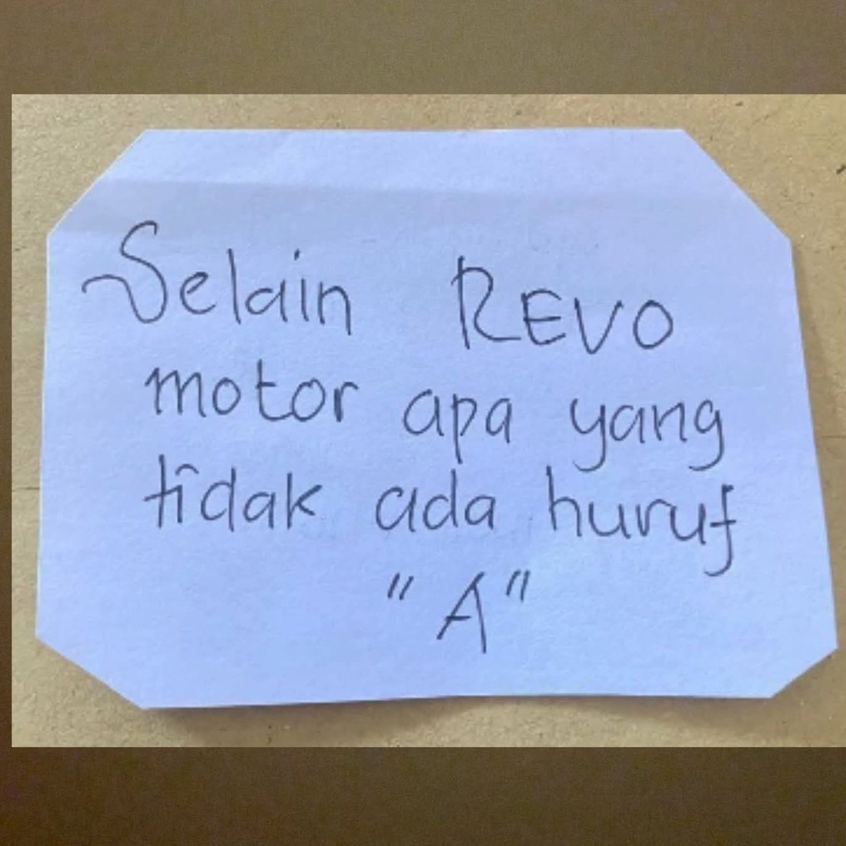Ketawa itu GRATIS 🛩 tweet media