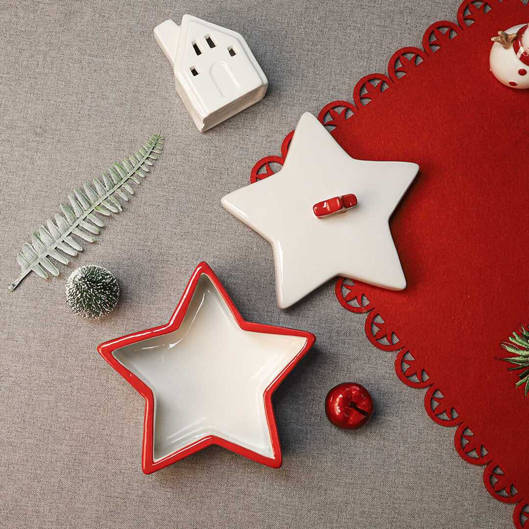 tcdecoration's tweet image. The sweetest storage trio for the season.  ️⭐ 
tangchen.net/nordic-christm…
#HolidayStorage #ChristmasCeramics #FestiveJars #DecorAndOrganize