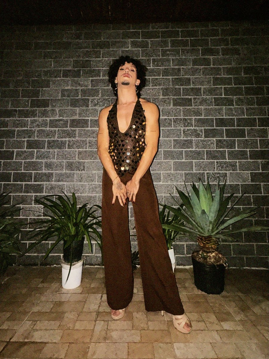 artystar_'s tweet image. Oi 2026 🤎✨