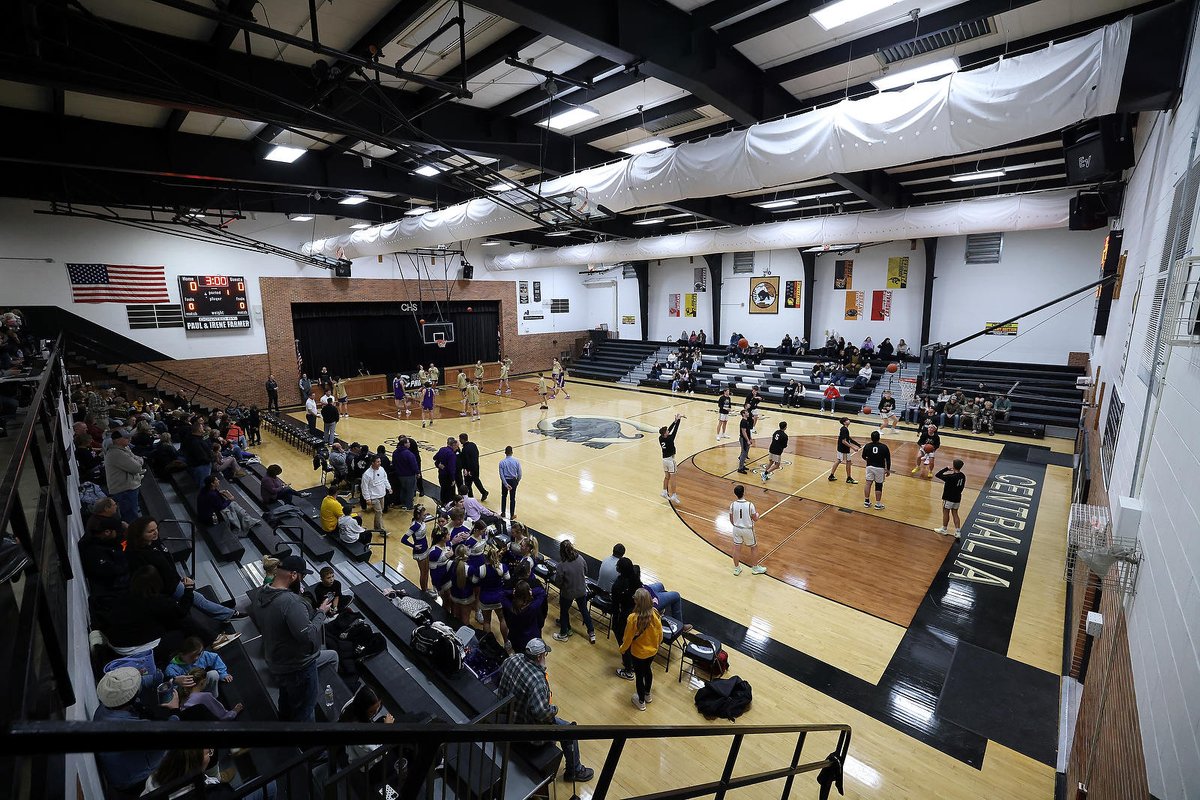 🚨 New Gym: Explore <a href="/Centralia_R6_SD/">Centralia R-VI SD</a>: showmehoops.com/featured/centr…
