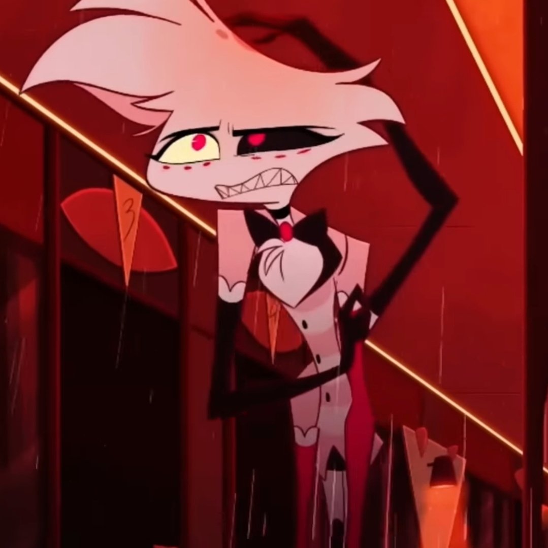 stolarsgoetia's tweet image. Viv once mentionned that whenever he doesn't feel the need to maintain his public persona, Angel wears comfier clothes... and he never dropped his S1 outfit, he just chose to wear the new one at the hotel specifically  🥹