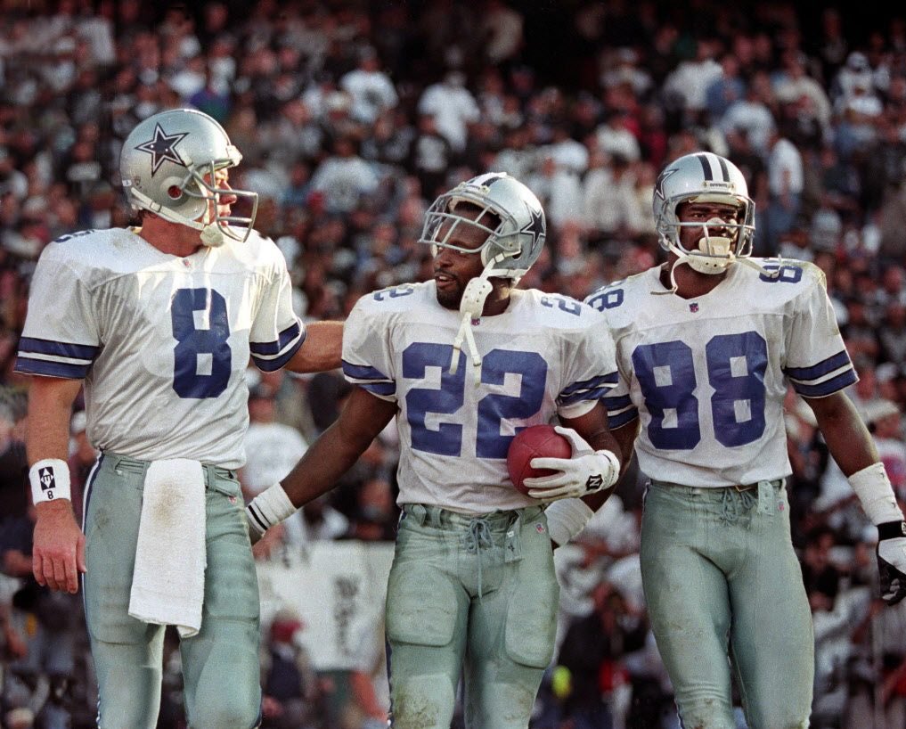 Underdog's tweet image. Fernando Mendoza, Ashton Jeanty and Brock Bowers with the Raiders next season.