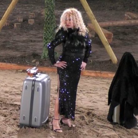 solvagcnt's tweet image. nao, eu nunca apoiaria a guerra, eu sou la maquina

la maquina de la fiesta 

SUBELO ! 

#1Companhia