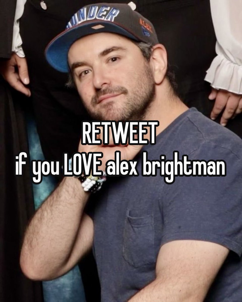 worfstaches's tweet image. Engagement bait time 🐛