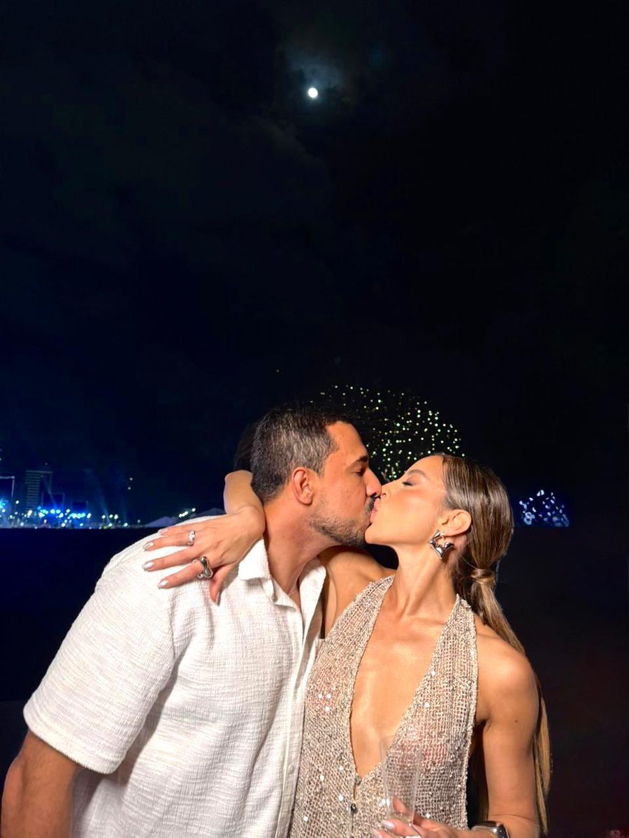 QGMaike's tweet image. Feliz 2026! 🤍🍟