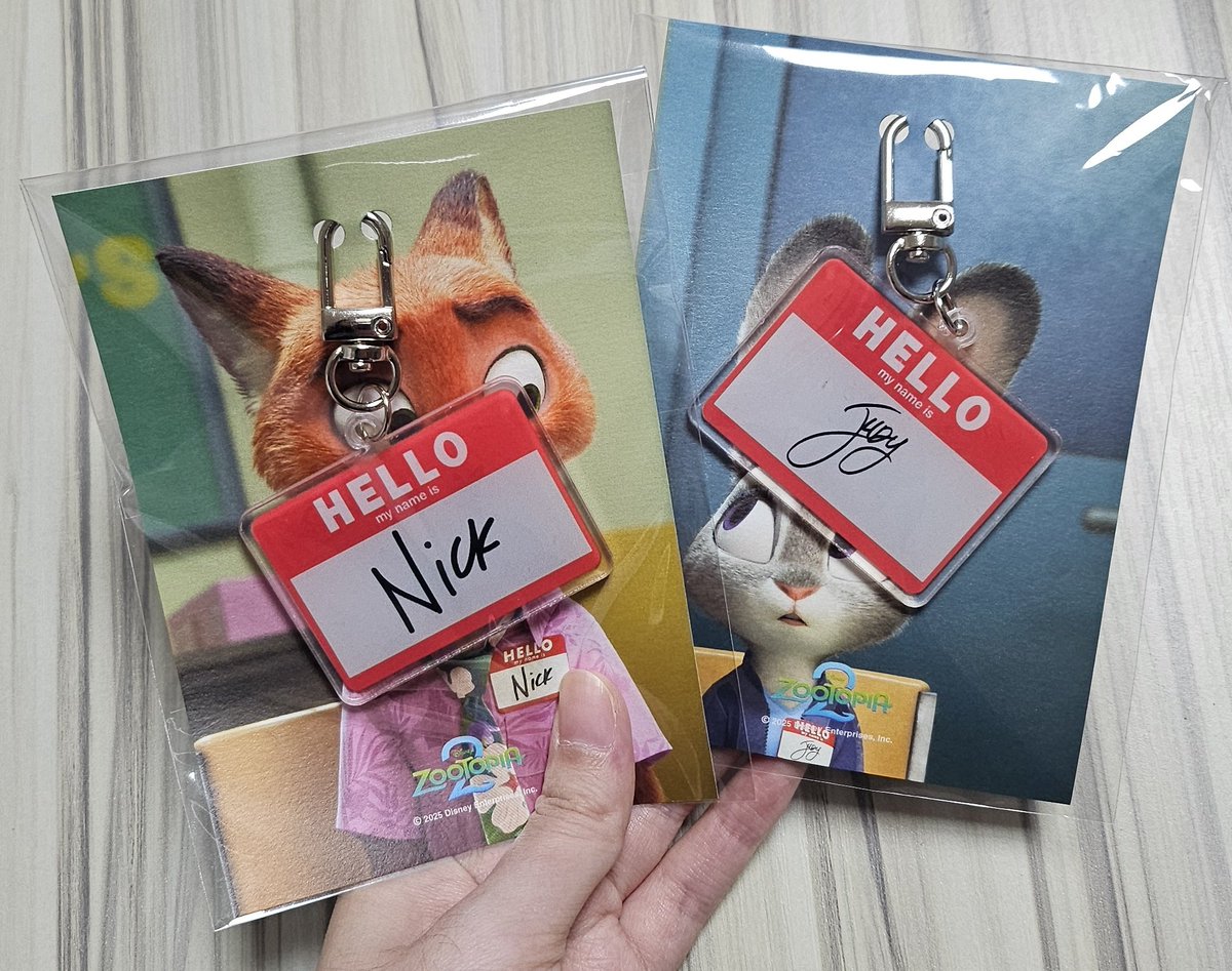 韓国 ズートピア 特典 冊子のみ 韓国限定】ズートピア2 4カットフォト ポラロイド セット 特典 - メルカリ