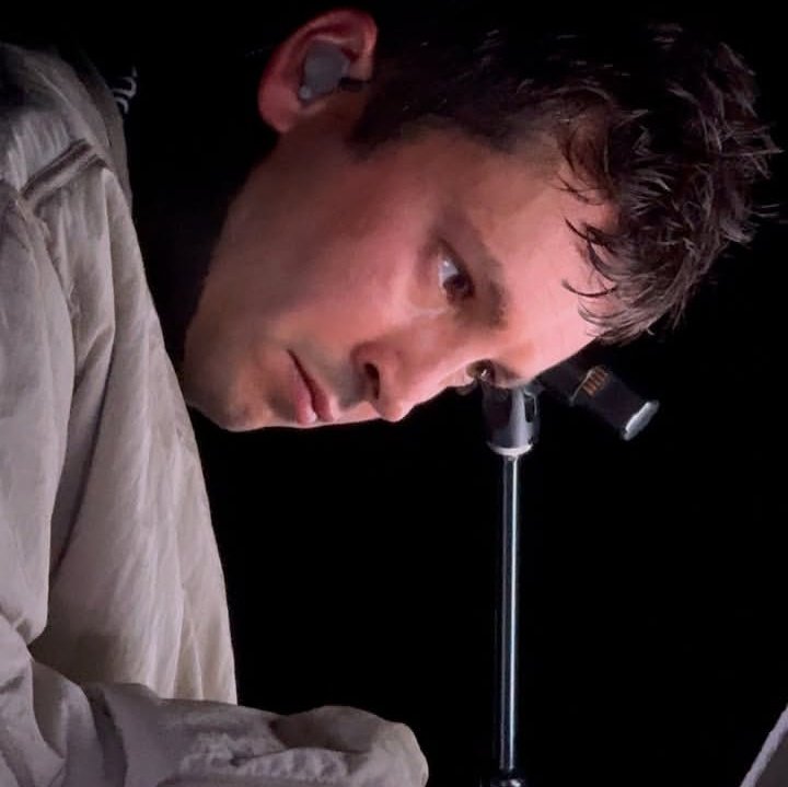 por un 2026 en el q tyler joseph mantenga su flequillo de lesbiana 🙏🏻🤞