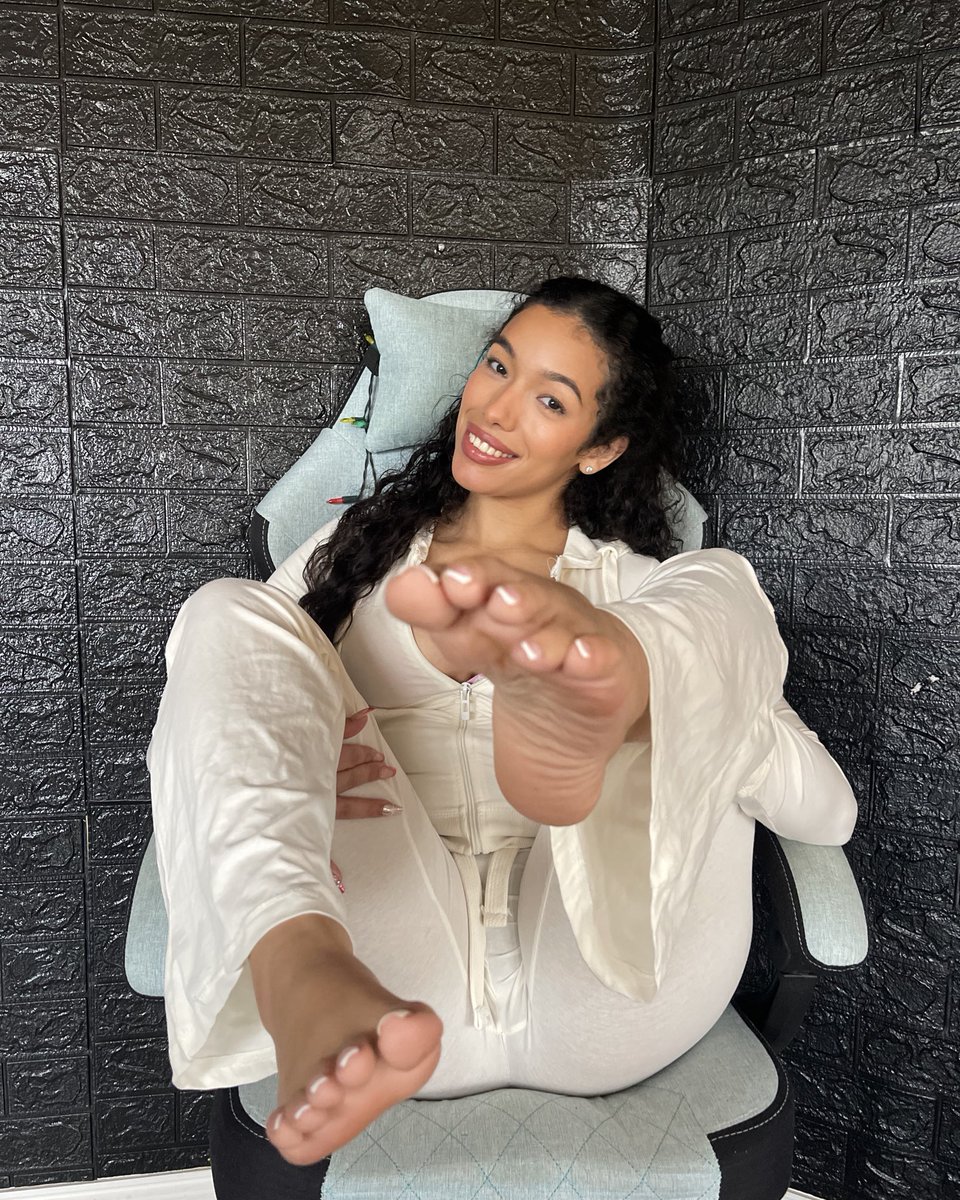 Lord Karma🤓 tweet media