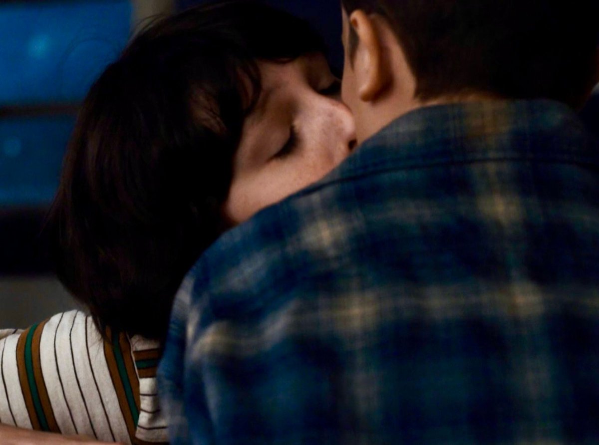 Stranger News tweet media