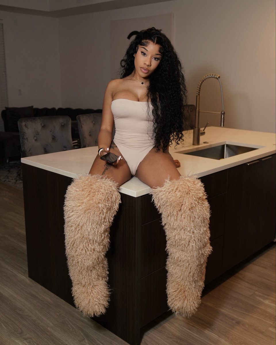 theonlymiyam's tweet image. 