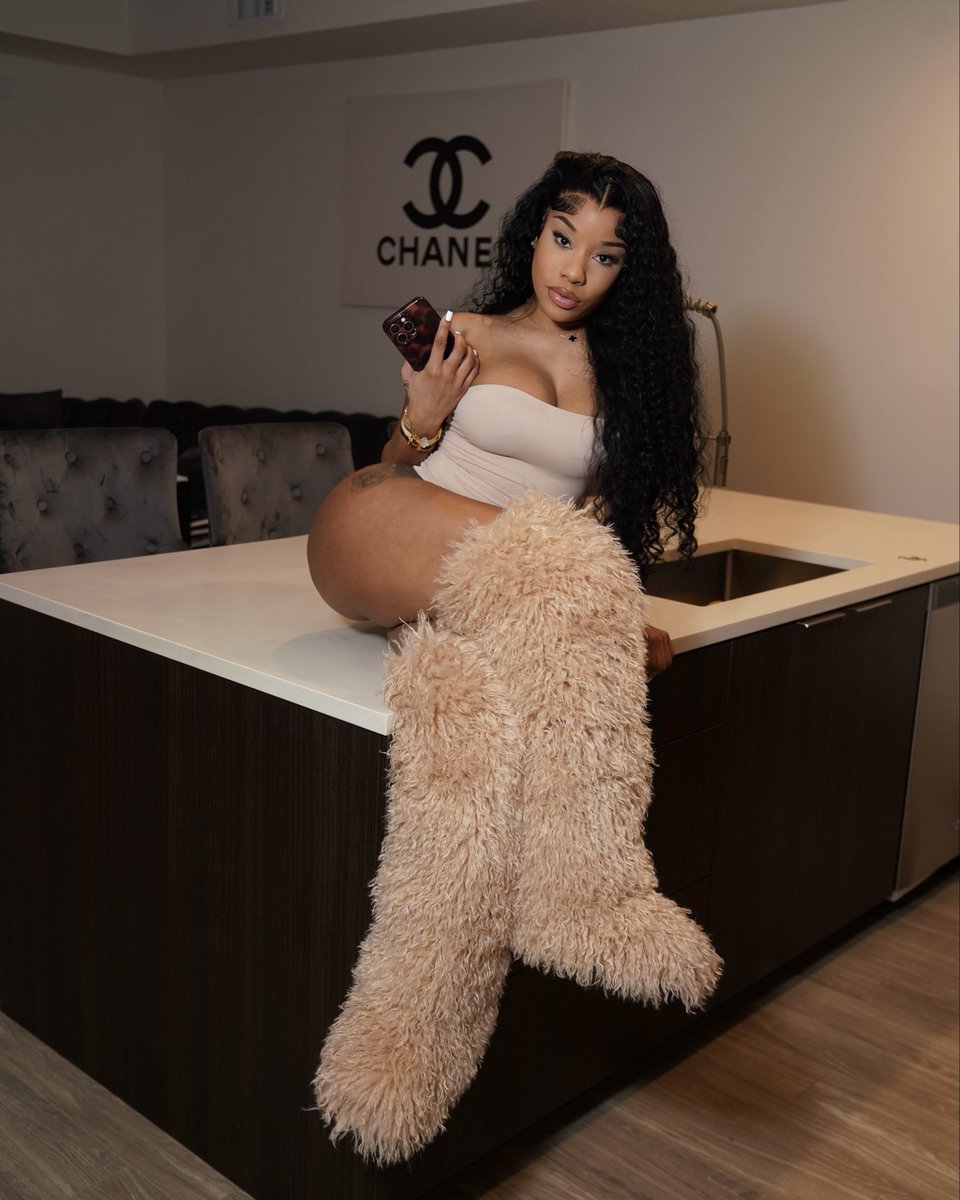 theonlymiyam's tweet image. 