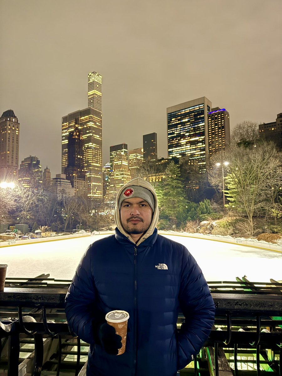 Algorithm98's tweet image. New York