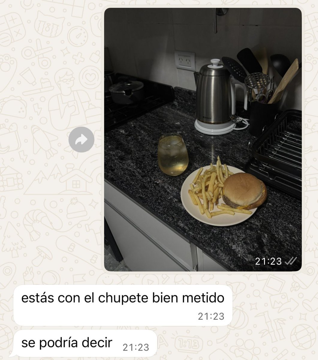 valentina tweet media