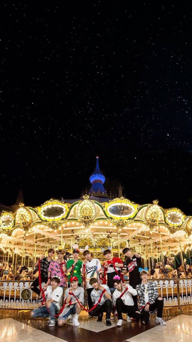 0Wanblu's tweet photo. 워너원고 첫 촬영때랑 두번째는 부모님 편지 보면서 우는거 아직까지 생각남 https://t.co/luQ974cIIz