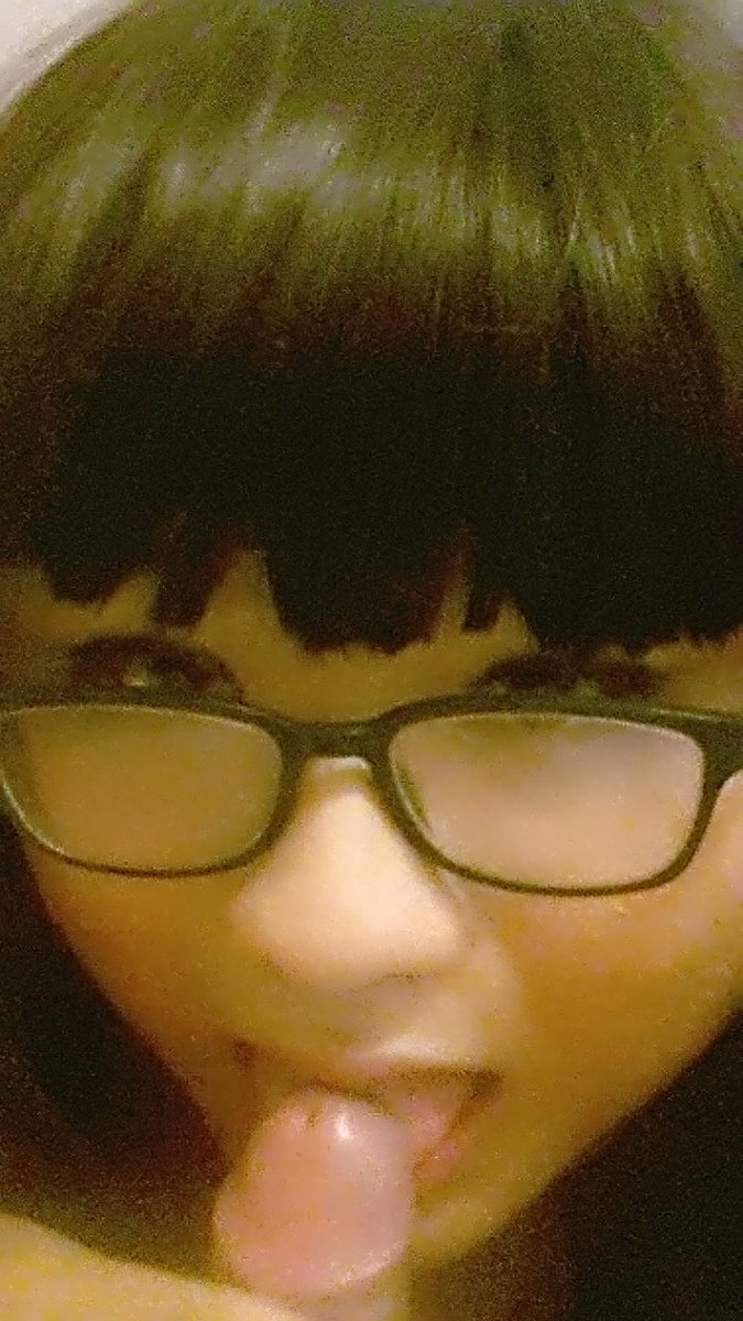 cdforcheating's tweet photo. 大学给男朋友口的自拍 https://t.co/RqFID5lz8c