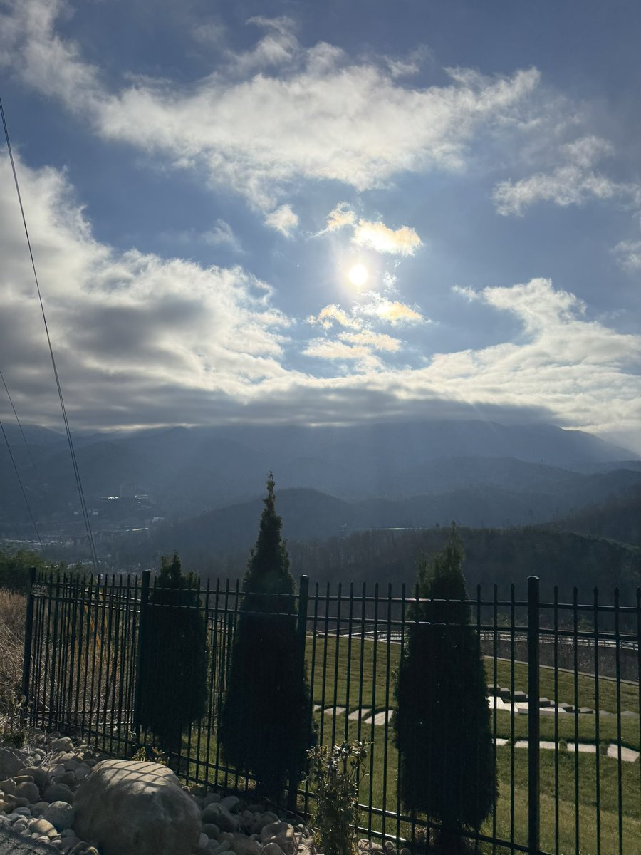 Celebrating the New Year in Gatlinburg. 2026 off to a good start, Happy New Year🎉