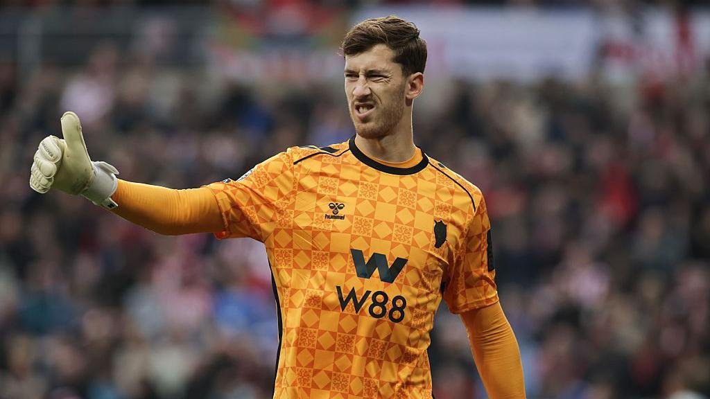 RamseySAFC's tweet image. It doesn't get mentioned enough that this is Roefs' SECOND season in professional football as a number 1. 

He's played 56 league games in his entire career.

It's not even over the top to say Robin Roefs is one of the best keepers in the world. 

#SAFC