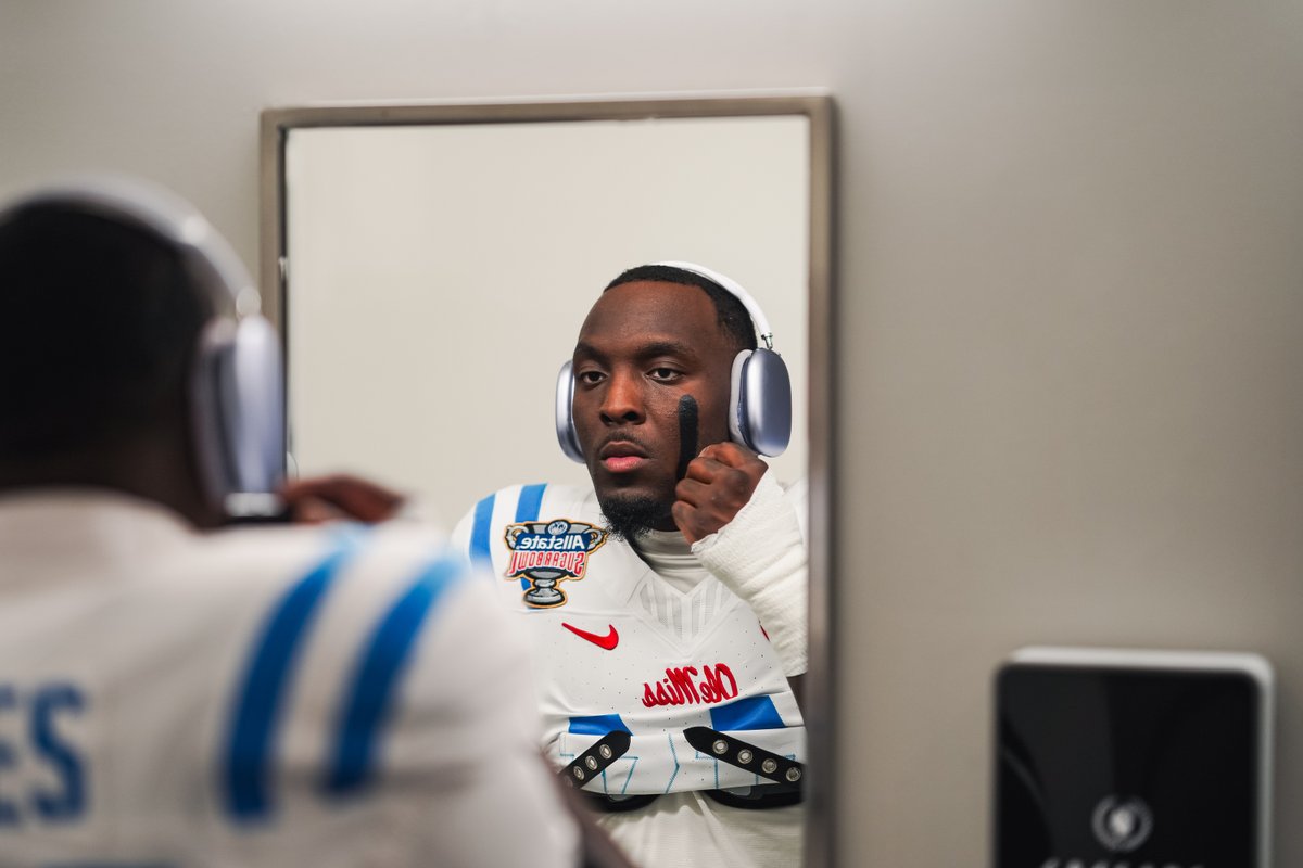 Ole Miss Football tweet media