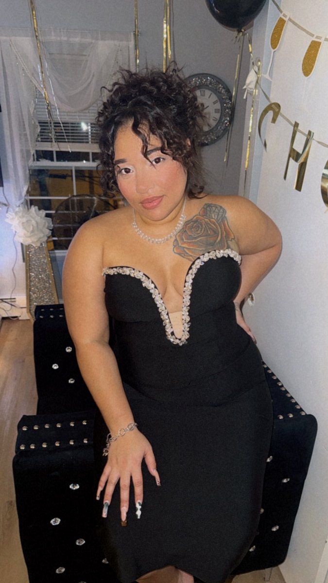 badasSteph_'s tweet image. 𝘴𝘻𝘯 26, 𝘦𝘱𝘪𝘴𝘰𝘥𝘦 1 ✨🖤🩶 #𝘕𝘦𝘸𝘠𝘌𝘈𝘙2026