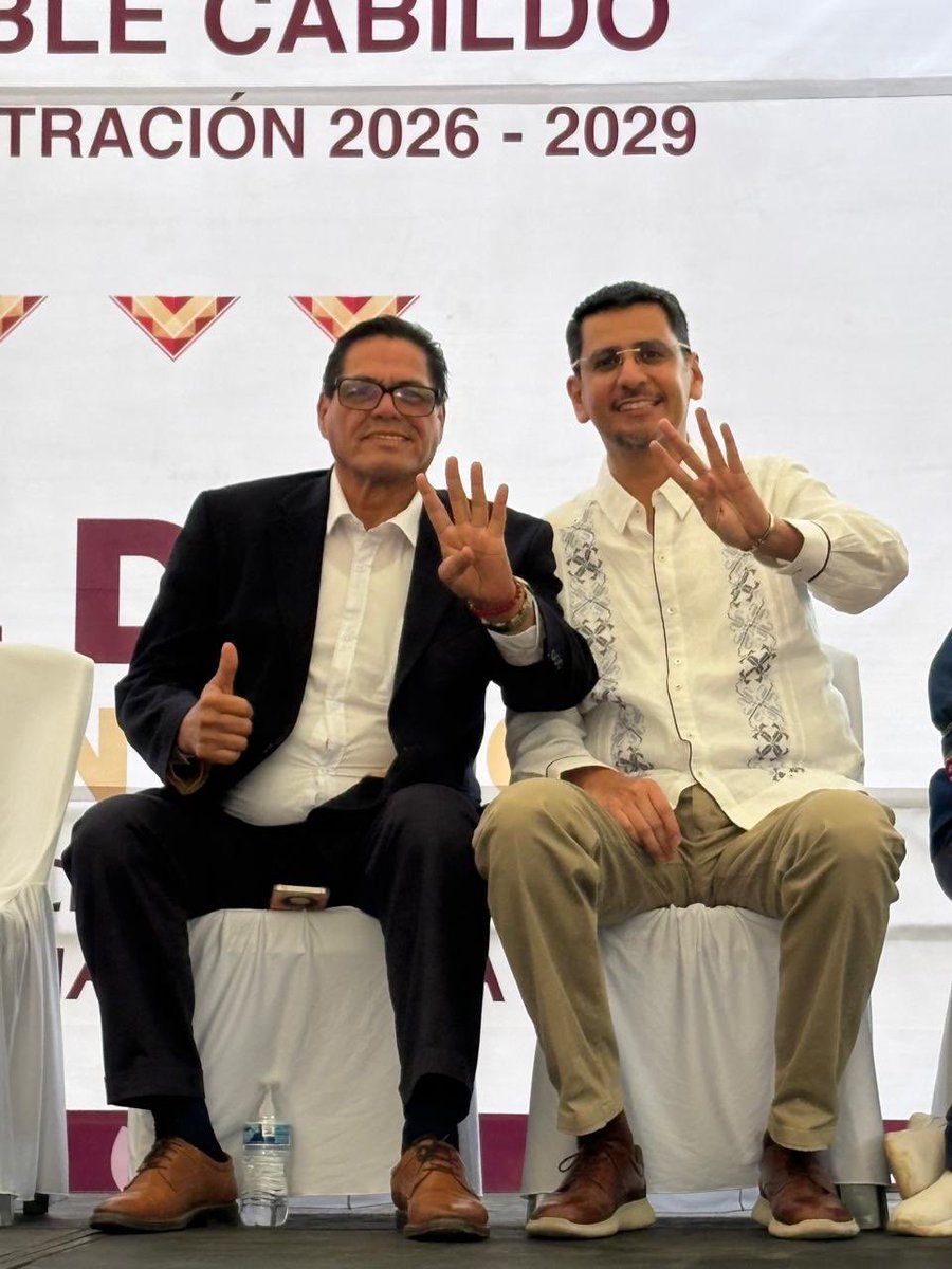 Hoy acompañé a mi amigo, Raúl David Salomón, presidente municipal de #Acayucan, #Veracruz a la presentación del Cabildo 2026-2029