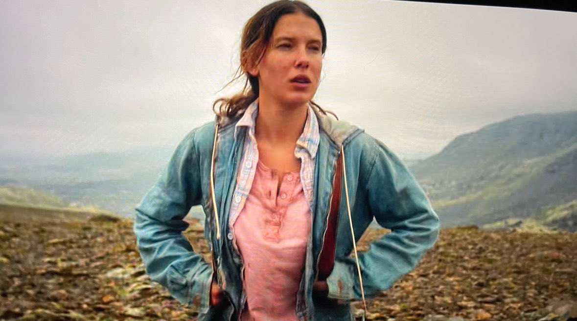 My full review of the Stranger Things finale and Eleven’s ending:

A thread 🧵:
The Stranger Things finale is an absolute gut-punch betrayal-a cowardly, soul-crushing cop-out that damages the legacy and spits in the face of everything this show once promised its fans.