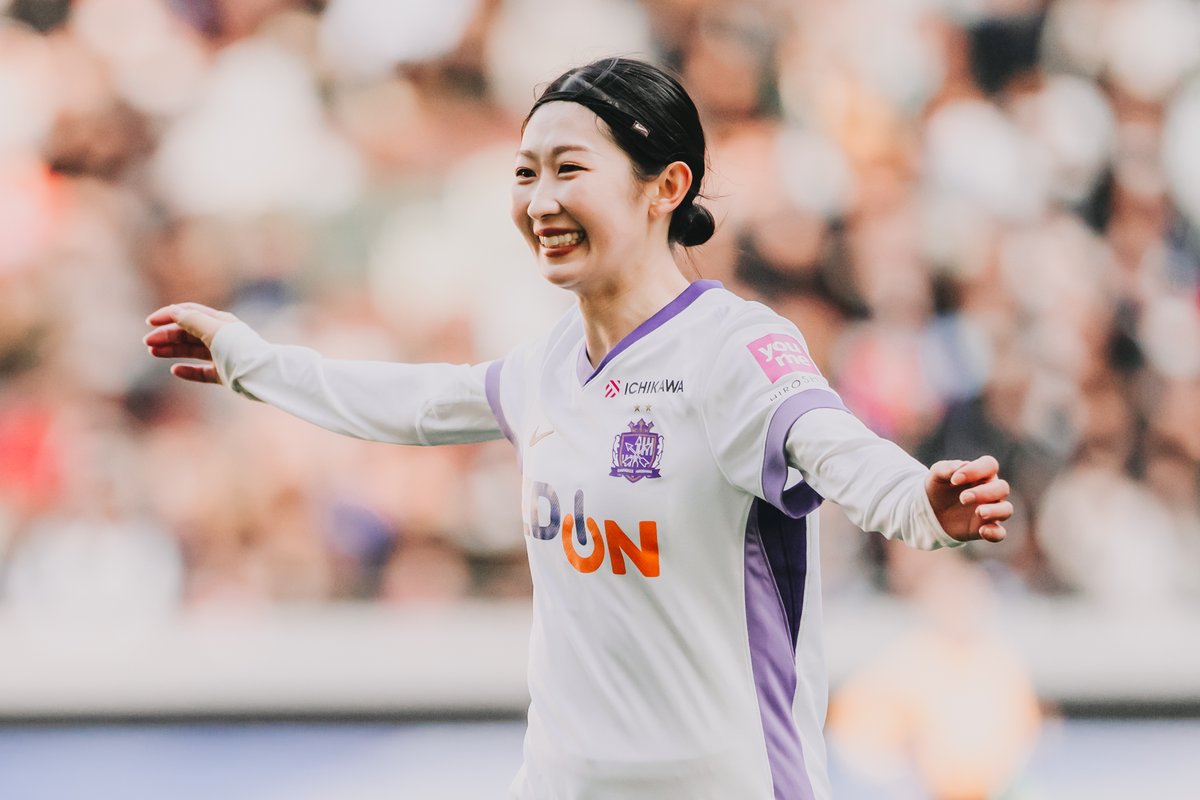 ま*ぃ様 皇后杯　勝利時限定　キーホルダー　サンフレッチェ広島レジーナ　中嶋淑乃 皇后杯初優勝に導いた #中嶋淑乃 の決勝ゴール📸📸 #RebornRegina