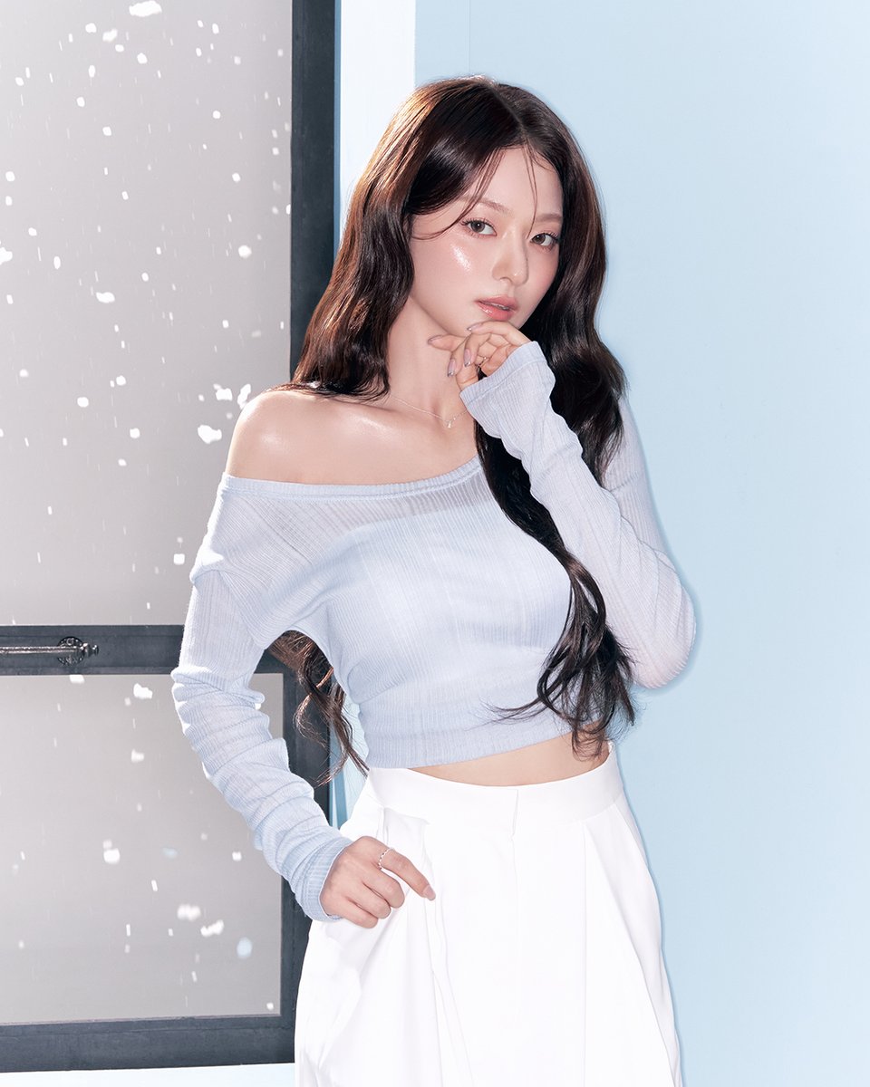drg_kr_official's tweet photo. 💗𝘾𝙊𝙈𝙄𝙉𝙂 𝙎𝙊𝙊𝙉💗
프로미스나인 이나경의 혹한기 필수템 #닥터지블랙스네일
나경의 #속광탄력  비결부터 셀피 포토카드까지 소장할 수 있는 이벤트가 있다..? 🥹

❄️2026년 1월 5일 00시, 올리브영 온라인몰에서❄️

📍  포토카드 프로모션 안내
운영 채널 : 올리브영 온라인몰 단독 & 선착순
진행 기간 : 2026.01.05 ~ 2026.01.12

📍프로모션 대상 품목
✔ 닥터지 블랙 스네일 레티놀 앰플
본품 50ml + 블랙 스네일 크림 20ml + 레티놀 링클 마스크 1매
✔ 닥터지 블랙 스네일 크림
본품 1+1 기획 [ 50ml + 50ml ] + 20ml 추가 증정

💌 SPECIAL COUPON, 장바구니 쿠폰 증정
3만원 이상 구매 시 7% 할인 (최대 3,000원)
레드 크림 어워즈 기획 구매 시 2,200원 할인 (최대 5,000원)

🎁 SPECIAL GIFT
닥터지 브랜드 상품 2.5만원 이상 구매 시,
레드 블레미쉬 베스트셀러 3종 키트 증정
*주문 번호 당 증정

💙오픈 첫 날, 가장 높은 할인율로 준비한 단 하루 특가까지! 💙 꼭! 놓치지 마세요

✔닥터지 블랙 스네일 레티놀 앰플 기획세트 34% OFF 
정상가 29,900원 ➡️ 34% OFF ➡️ 최종 행사가 19,000원 
✔닥터지 블랙 스네일 크림 기획세트 26% OFF 
정상가 33,000원 ➡️ 26% OFF ➡️ 24,100원

1월 6일 ~ 1월 12일, 단 1주일 간! 

✔ 닥터지 블랙 스네일 레티놀 앰플 기획세트 33% OFF
✔ 닥터지 블랙 스네일 크림 기획세트 26% OFF 

*사전 준비된 포토카드 재고 소진 시 별도 고지 없이 종료될 수 있으며, 최종 결제 후, 구매 페이지에서 증정품 정보를 꼭 확인해주세요.
올리브영> 마이> 주문/배송조회 > 상세보기 클릭 시 증정품 수령 가능 여부 확인 가능합니다.