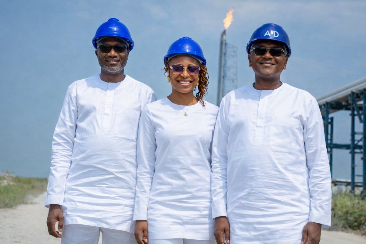 I believe deeply in the law of attraction.

You do not admire greatness by accident.

You align with it first in your mind, your values, and your work.

These are the kind of leaders I am consciously growing into.

Vision precedes reality.

#Dangote #FemiOte #lawofattraction